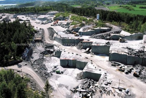 Emerald Pearl Quarry, Blocks