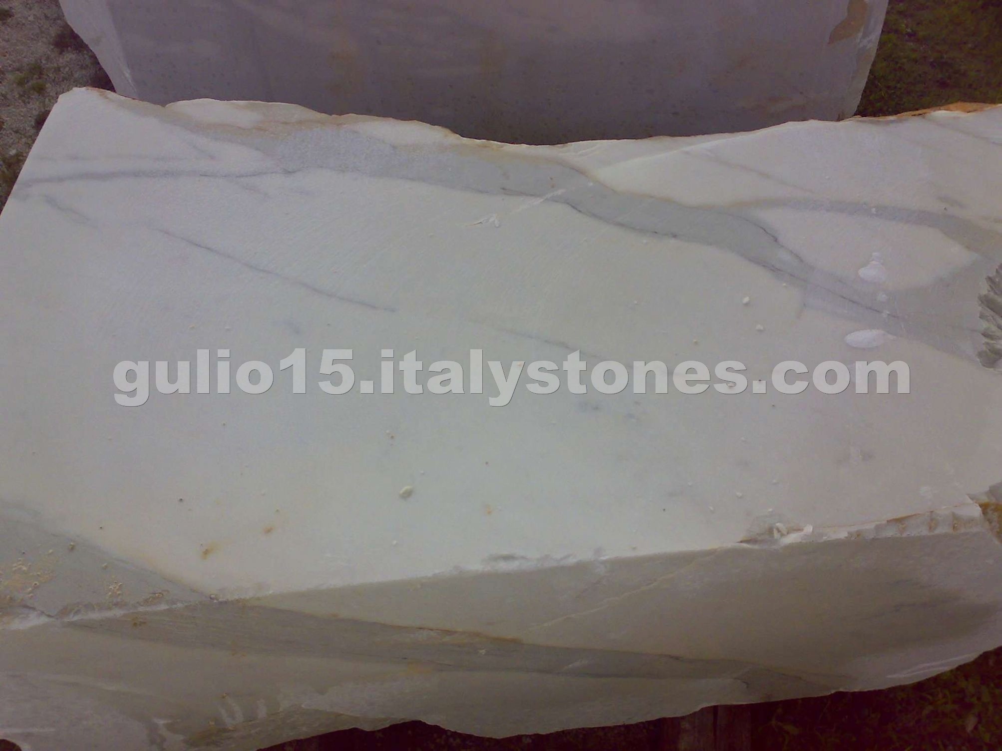 Carrara Calacatta Extra