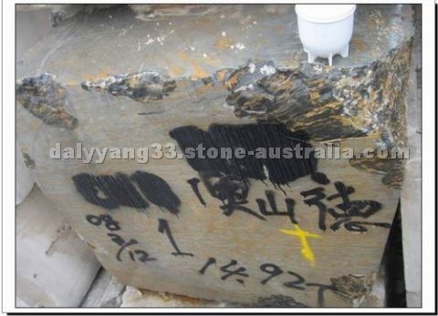 Aussi gold black stone