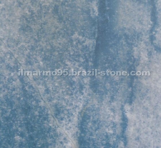 Azul Macaubas