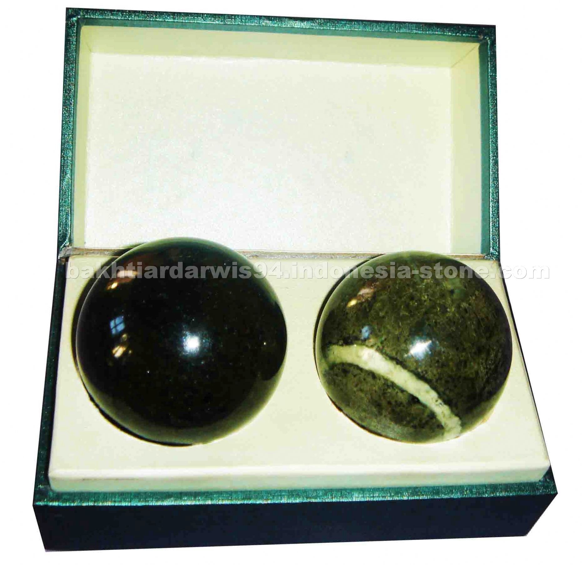 Balls Serpentine small