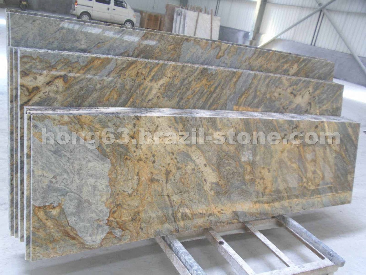 Juparana Lapidus Granite Countertop