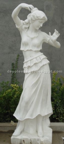 statue