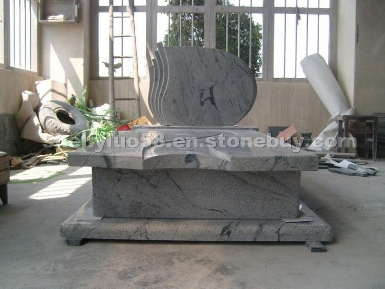 Viscont white monument