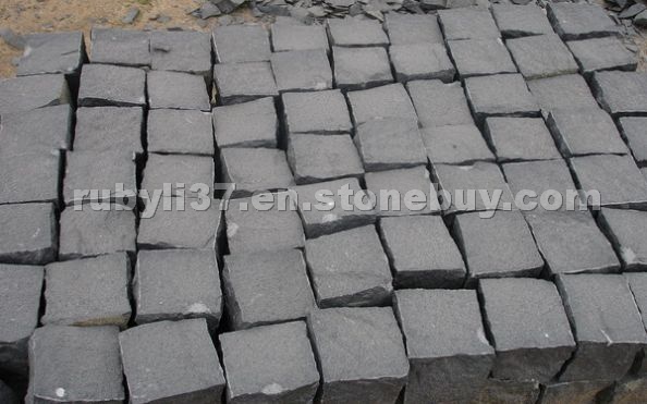 Basalt paving cube stone