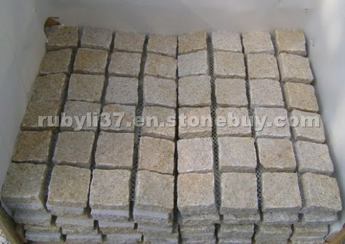 G682 cobble on mesh