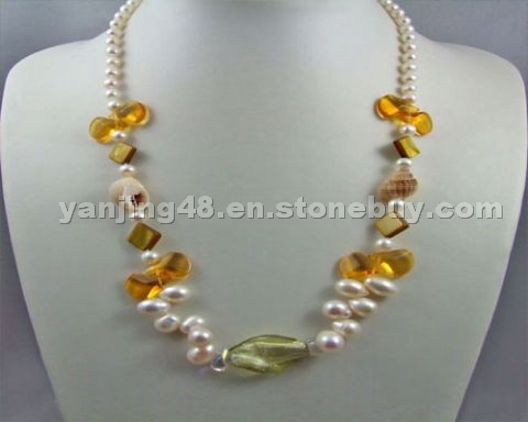 pearl necklace