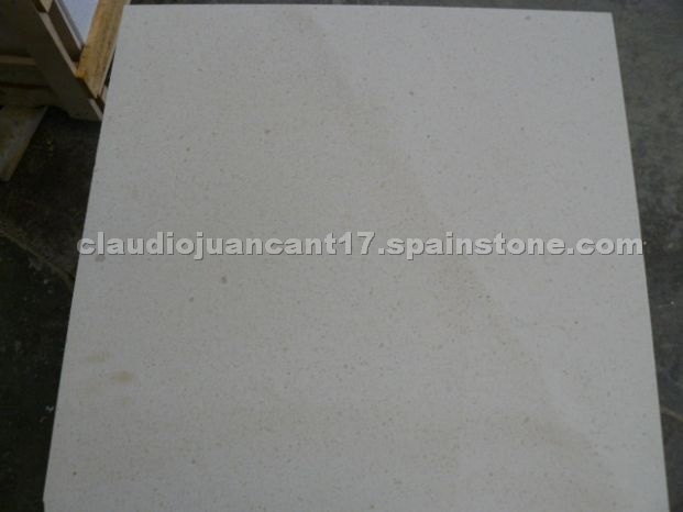 Caliza Capri Slabs