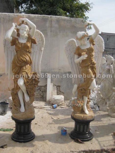 statues