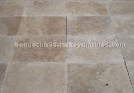 Classic Medium Travertine Cross Cut