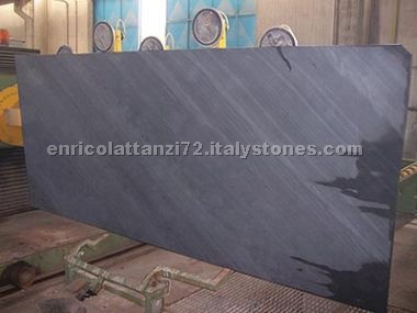 Pietra del Cardoso Slabs