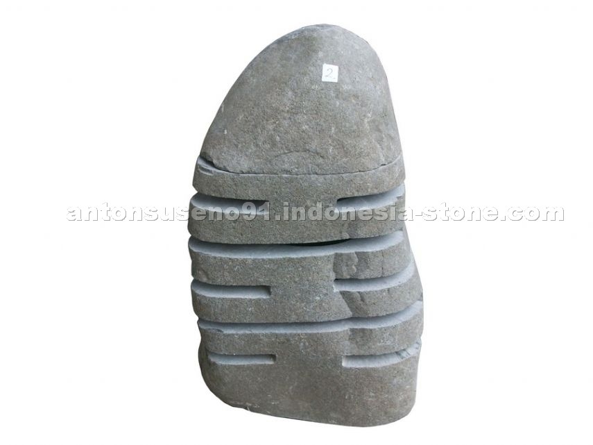 garden lamp river stone