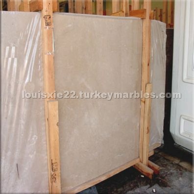 Cream Unico Light Slabs