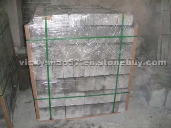G640 Granite Kerbstone