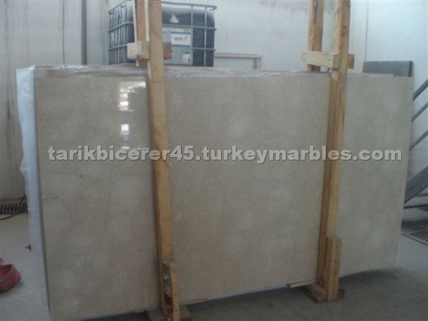 Crema Perla Marble Slabs