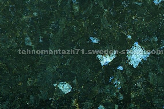 Labrador Emerald Pearl