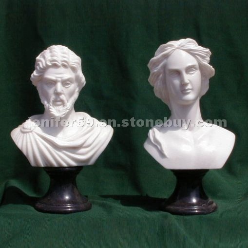 Head statue