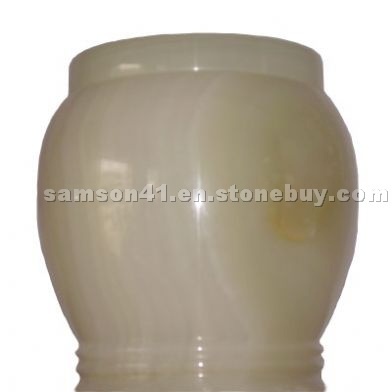 Tombstone urn