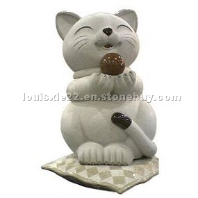White Marble Sculpture
