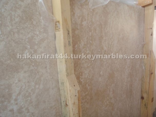 Travertine Ivory Cross Cut Slabs