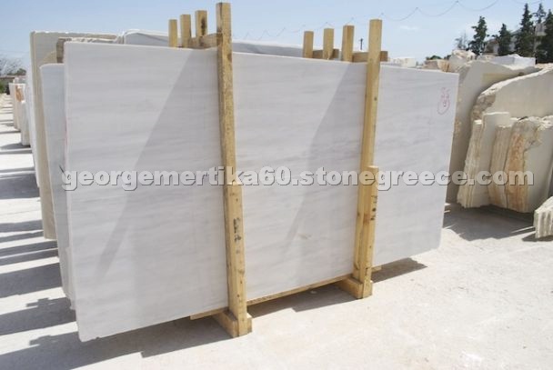 CLOUDY MARBLE