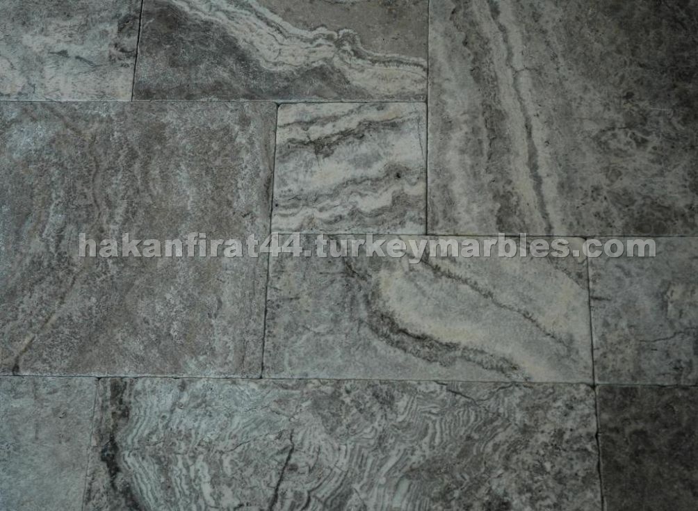 Travertine Silver Tumbled