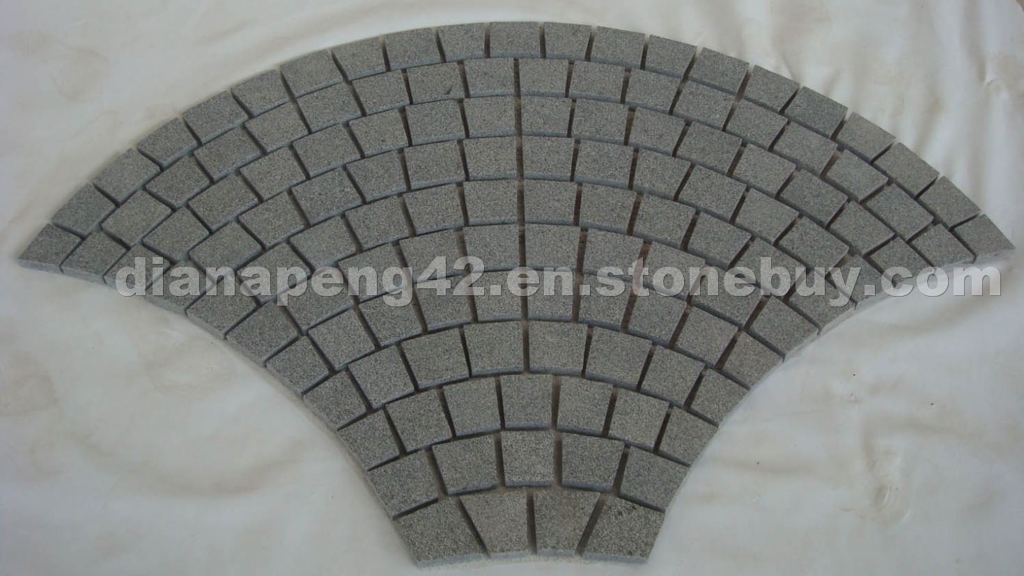 G654 Granite Fantail Paver