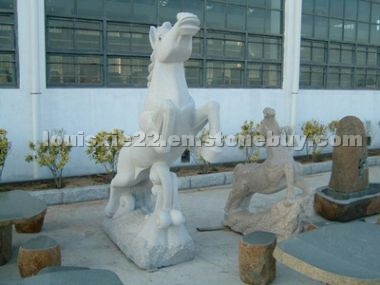Animal sculpture horse