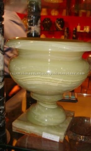 Onyx Vase, Artifacts, Handcrafts