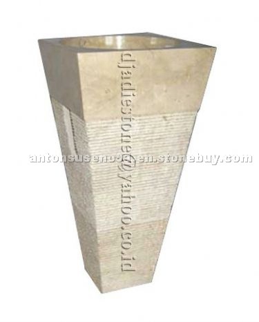 Square Pedestal cream
