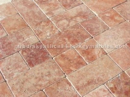 Rouge Fleurs Travertine Rouge Fleurs Travertine