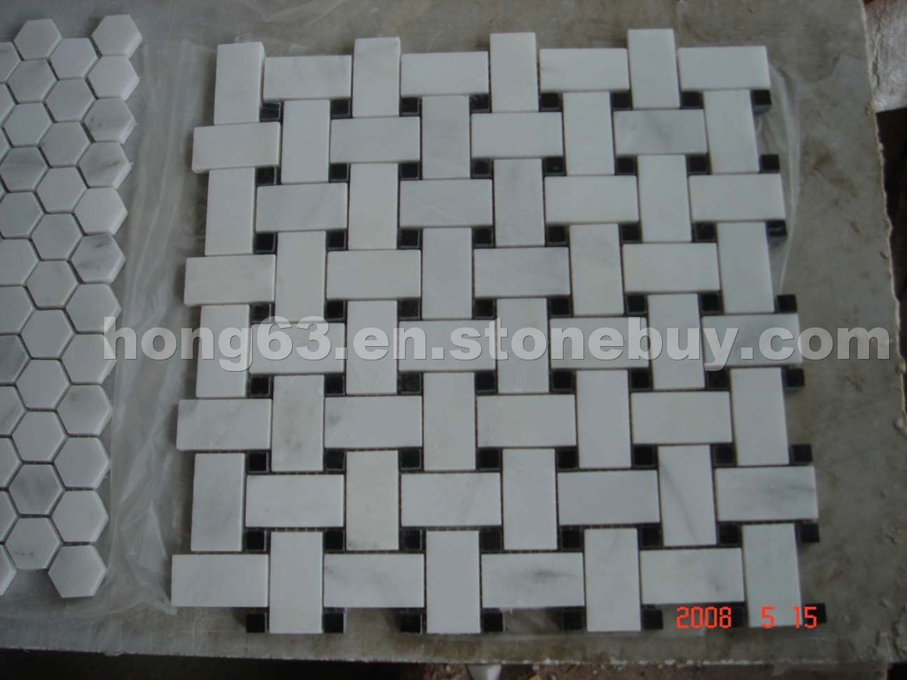White - Black Marble Mixed Mosaic