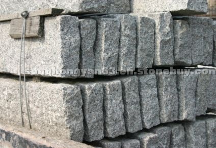 Kerbstone
