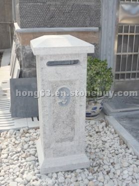 Limestone mail-box