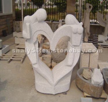 G655 sculpture