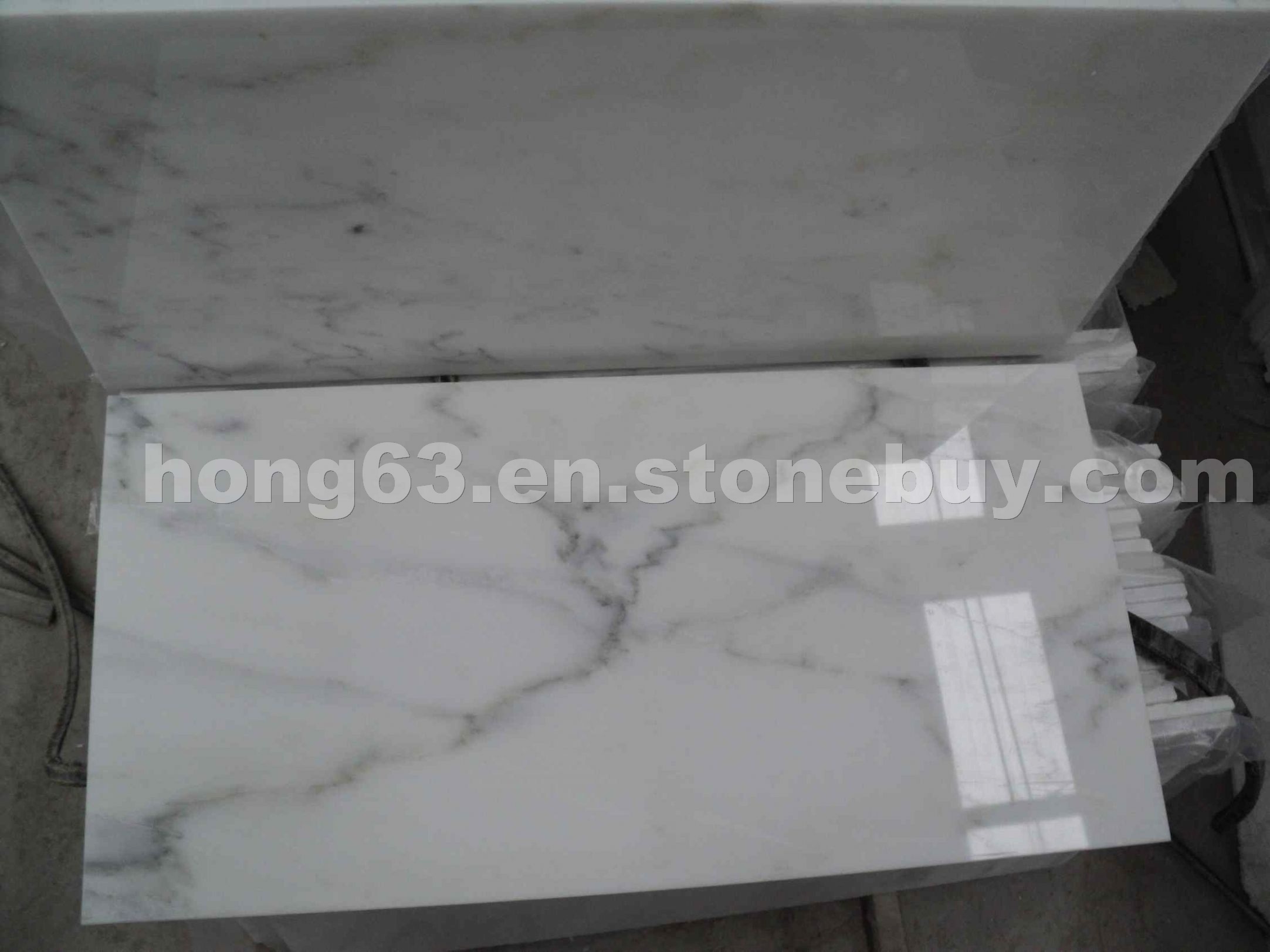 New Statuary White