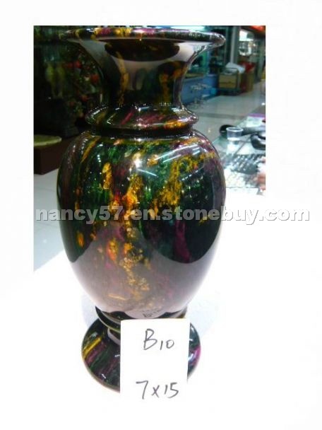 Multi-color jade vase