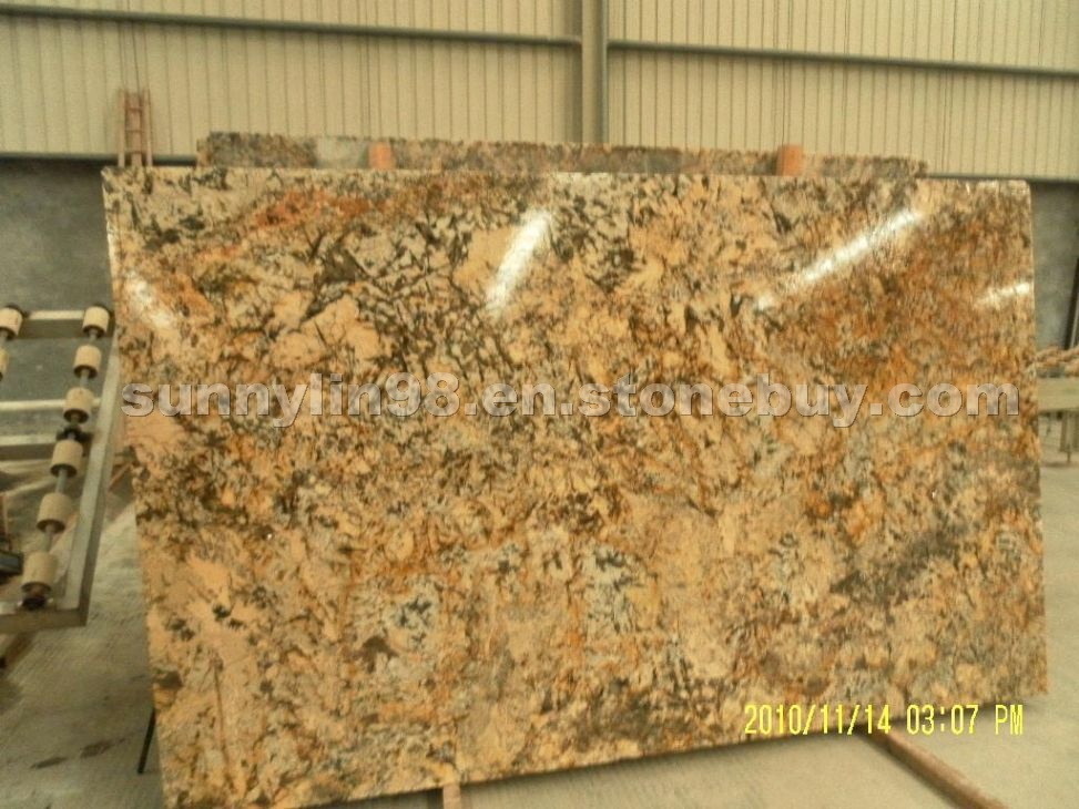 Breccia Aurora