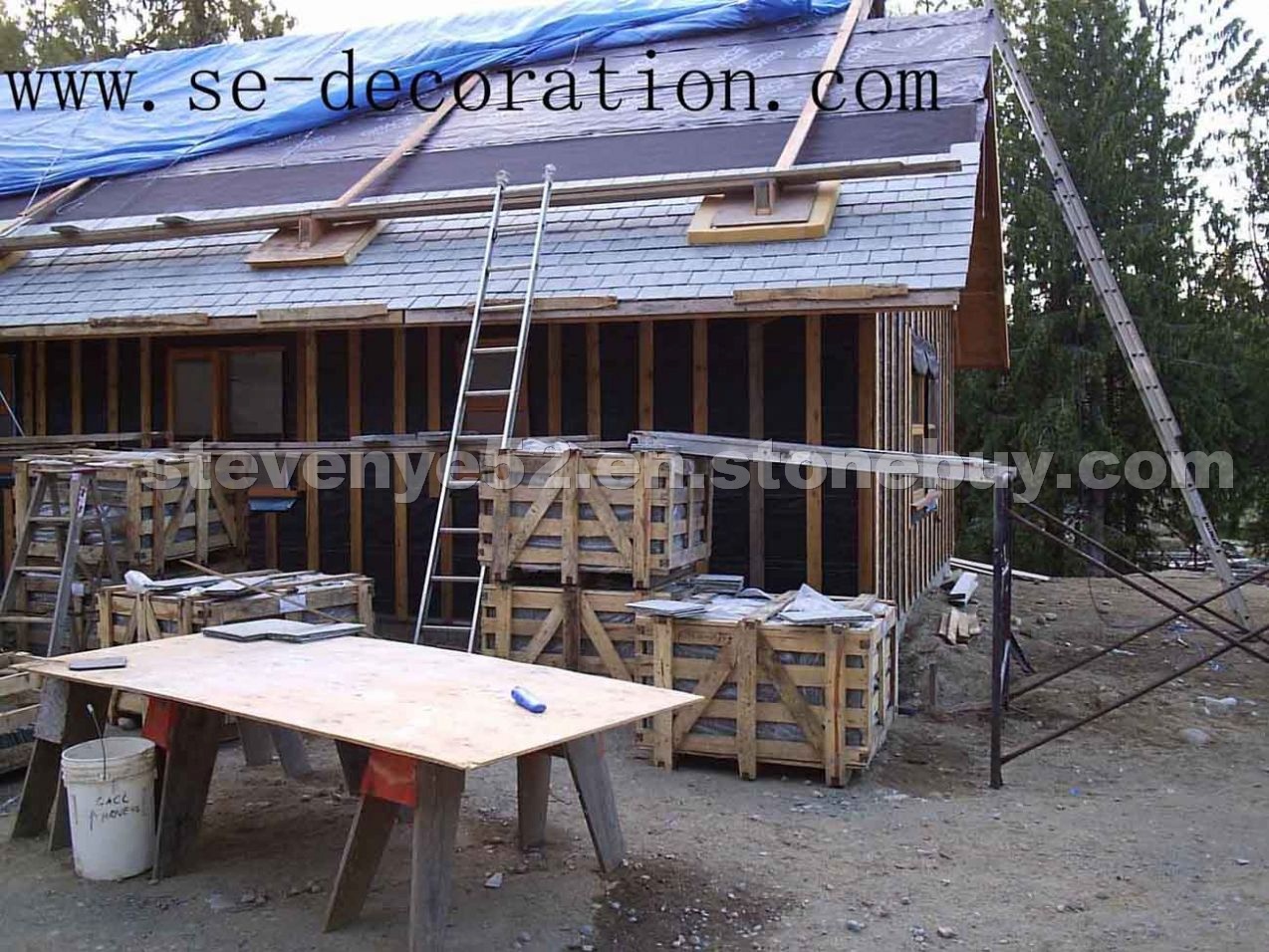 Grey roofing slate