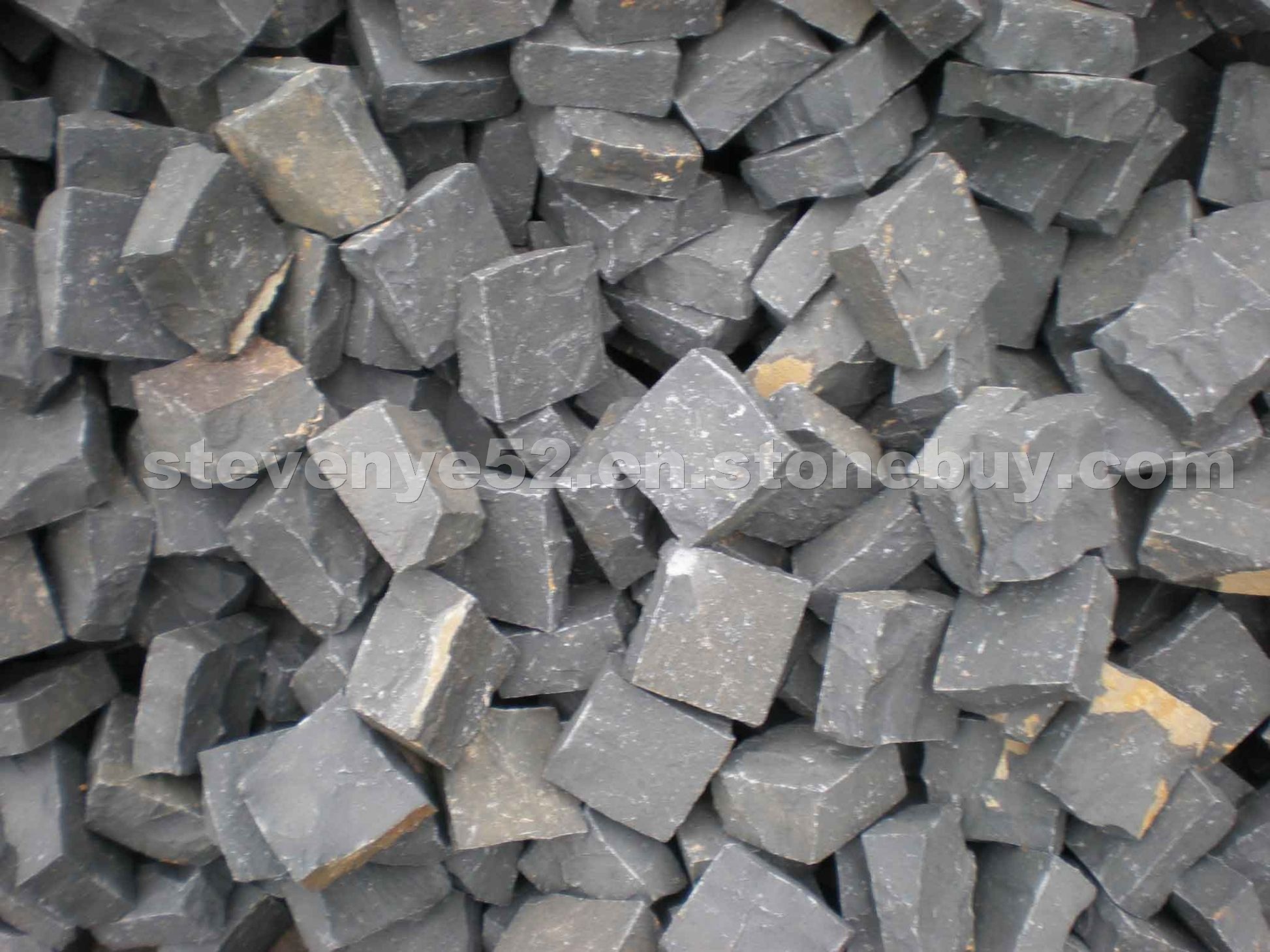 Grey Basalt Cobble Stone