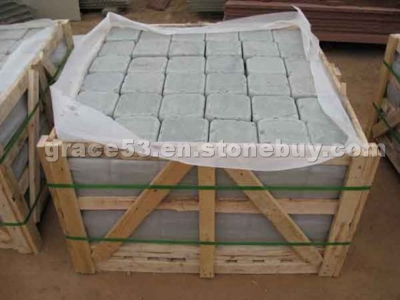 Tumbled Cobble stone