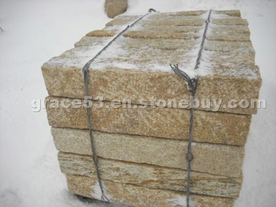 Yellow/Rust Granite Palisade Yellow/Rust Granite Palisade