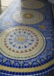 Mosaique table