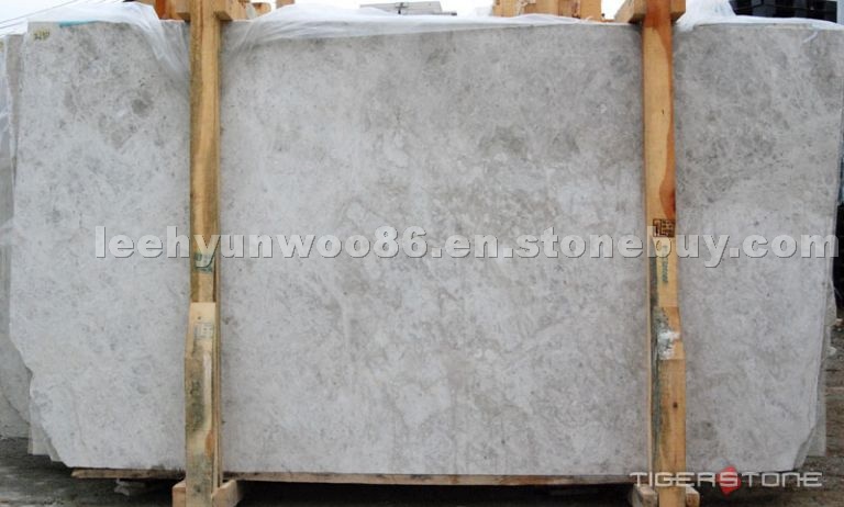 Pietra Argento Slabs