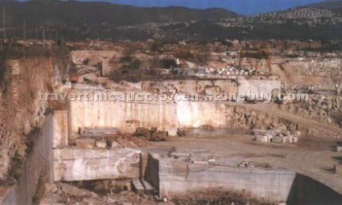 Roman Travertine in blocks, slabs