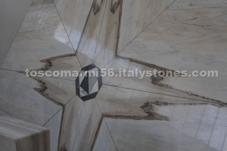 Palissadro flooring with rosette