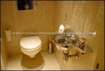 Crema Marfil Bathroom