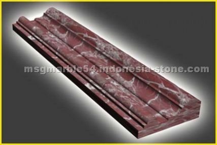Moulding in Rosso Marble