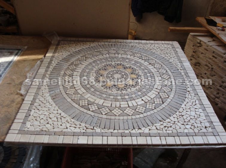 Travertine medallions