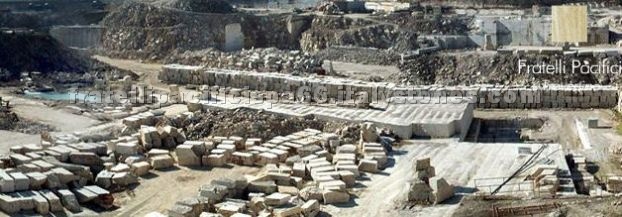 Travertino Romano Blocks
